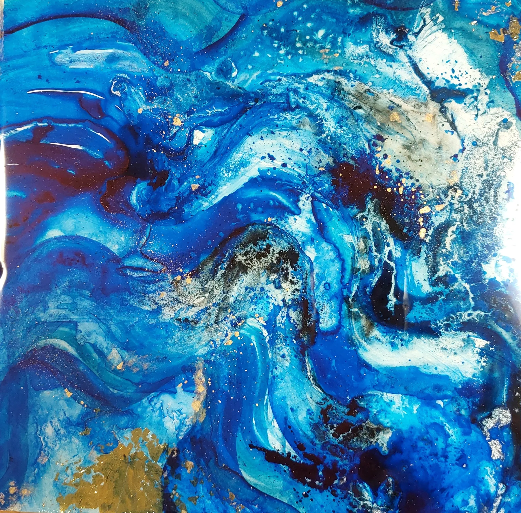 “Hugg Sea” by Saya